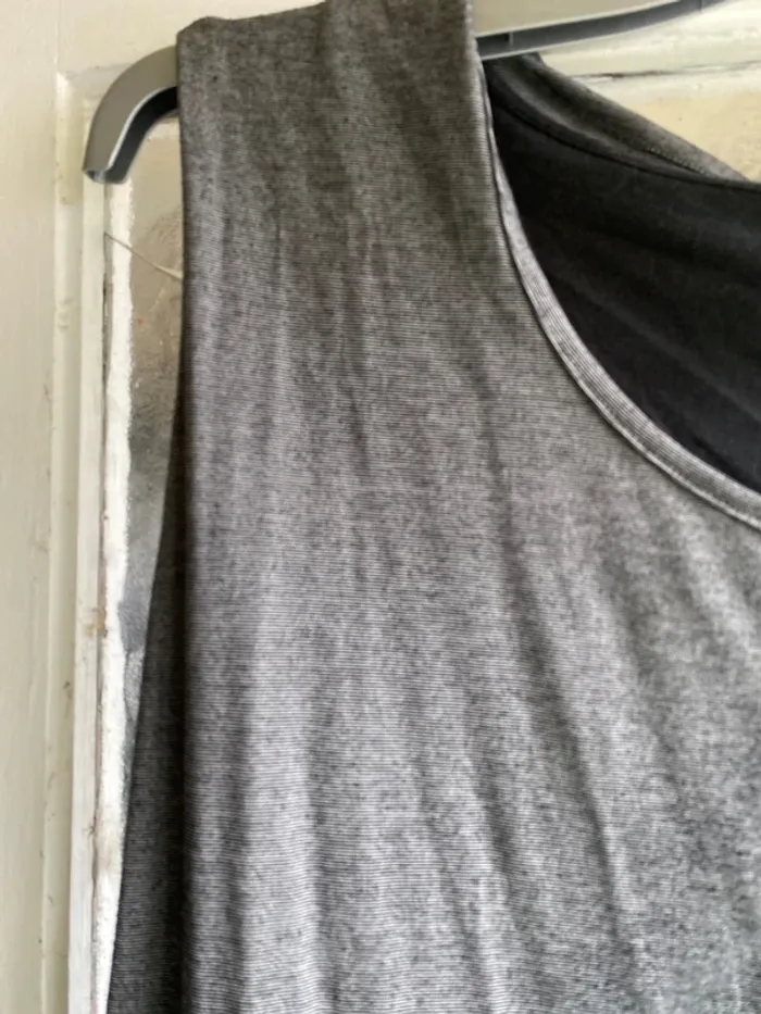 Robe Bench taille L - photo numéro 4