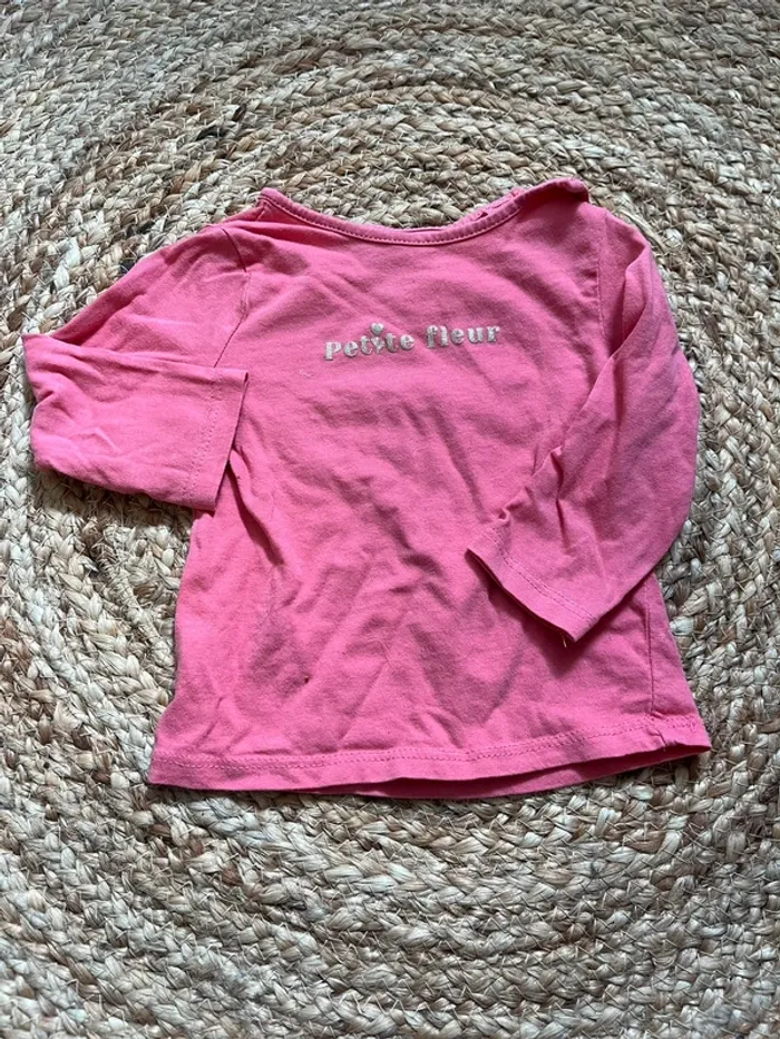 Lot tee-shirt 9 mois - photo numéro 2