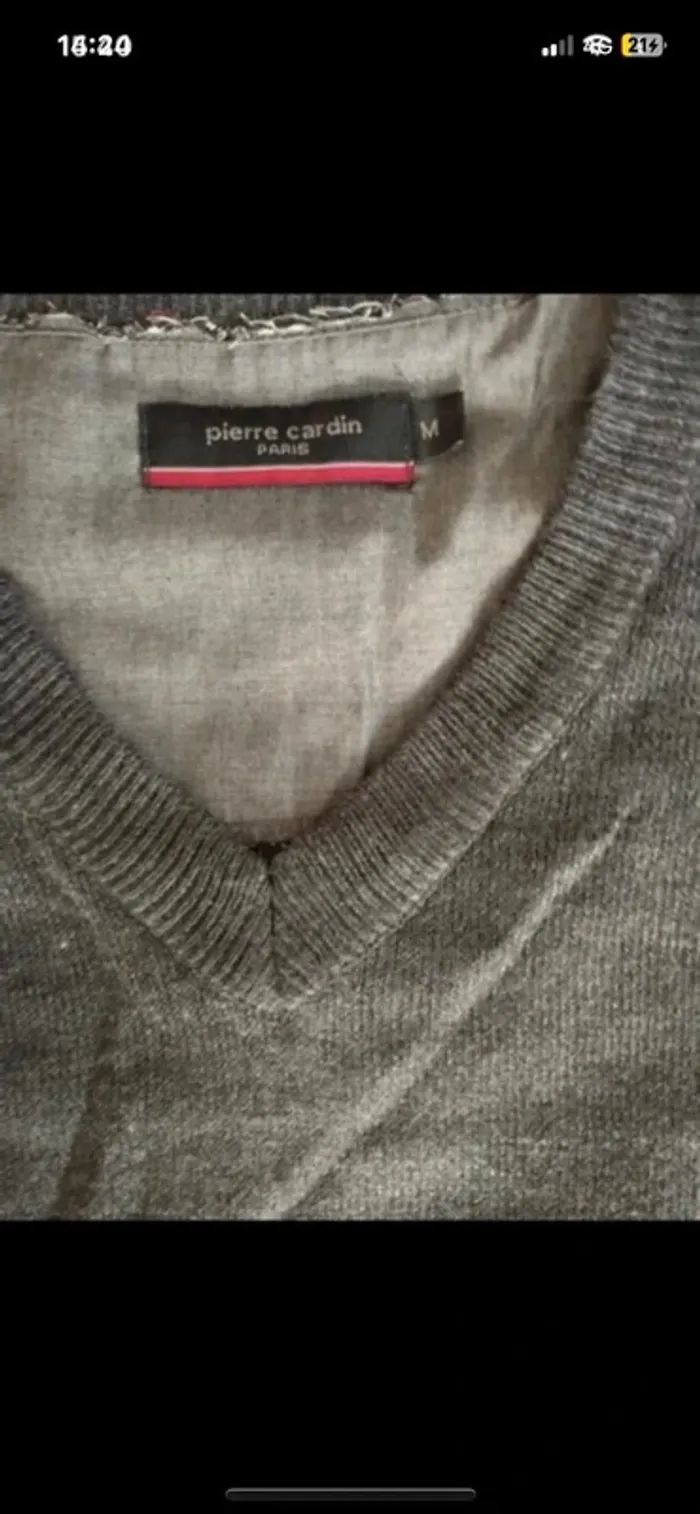 Lot de 5 pulls taille M et s taille un peu grand convient au M - photo numéro 9