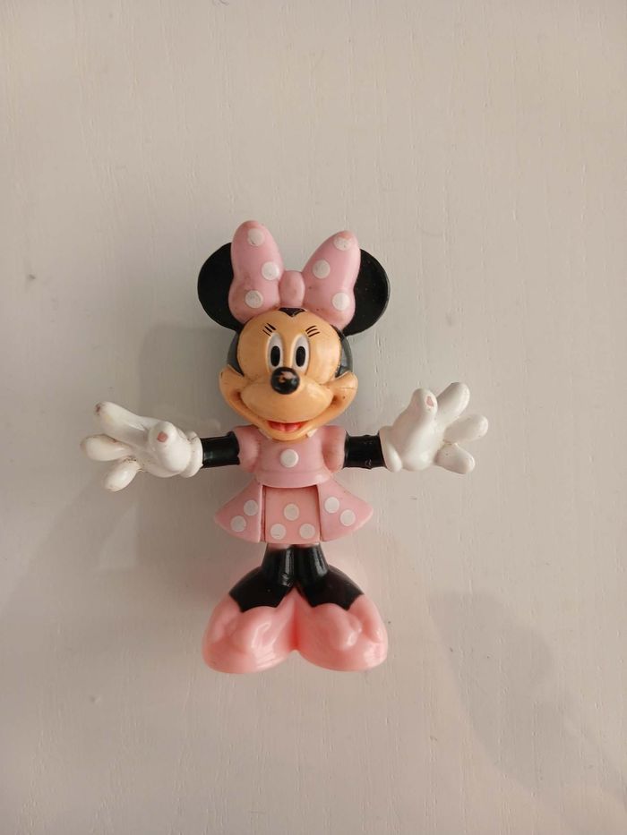 Figurine Minnie Mouse Disney - Mattel 2012 (Rose à pois) - photo numéro 1