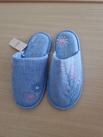 Chaussons Etam bleu 36/37 neufs