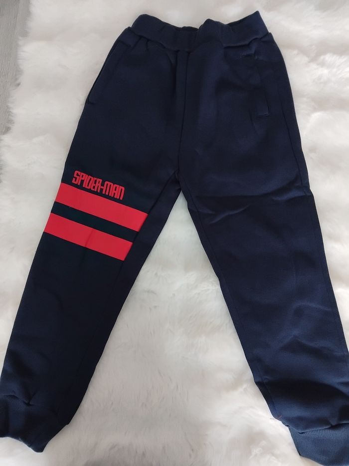 Survêtement jogging Spiderman, marvel, neuf, taille 6 ans - photo numéro 10