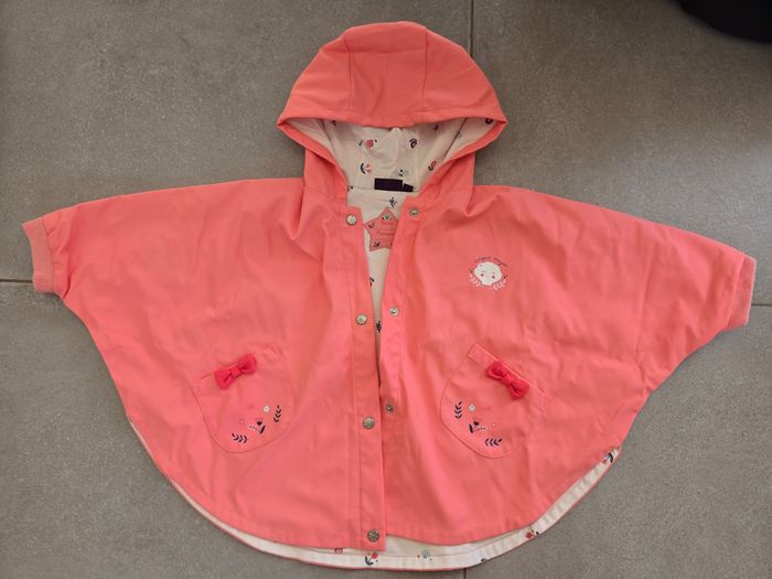 Coupe-vent poncho