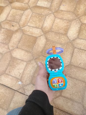 Petit téléphone Fisher Price