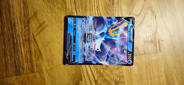 Carte Pokemon Pingoléon V