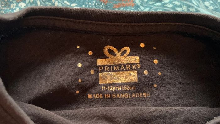 Tee-shirt de Noël 🎅🏻 longues manches - photo numéro 2