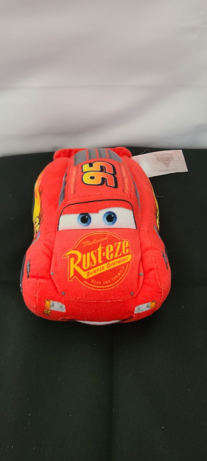 peluche voiture cars rust-eze disney