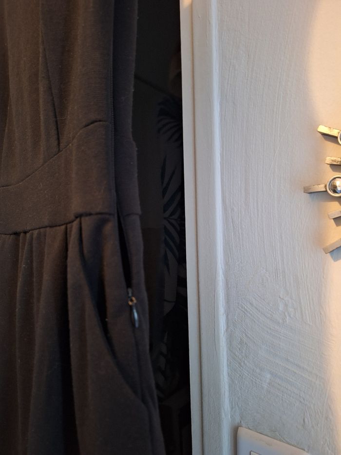 Robe noir - photo numéro 4