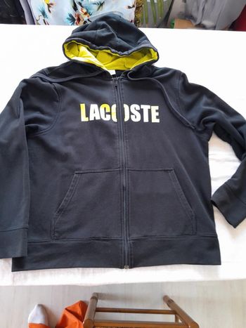 Vest sweat capuche fermeture Lacoste taille 6