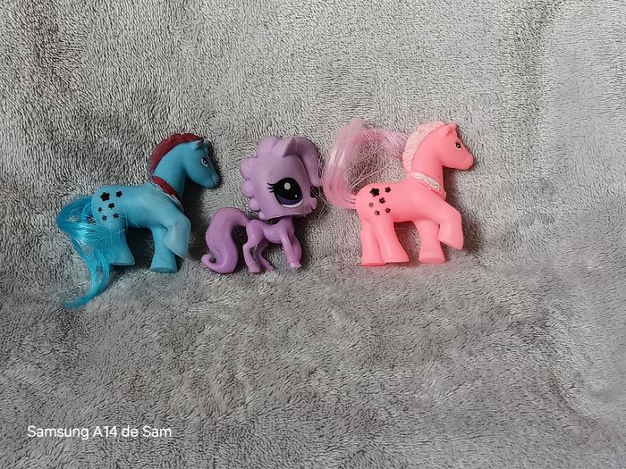 Lot de 3 figurines animaux poneys