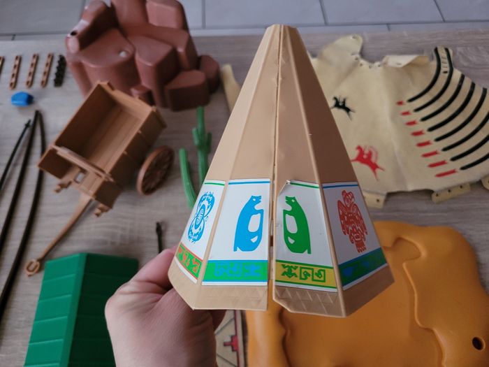 Lot playmobils Indiens - photo numéro 10