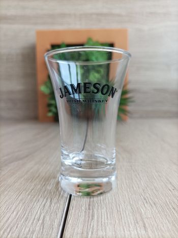 Petit verre shot Jameson