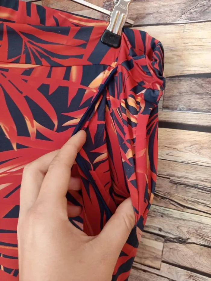 Pantalon fluide rouge noir  t40 - photo numéro 9
