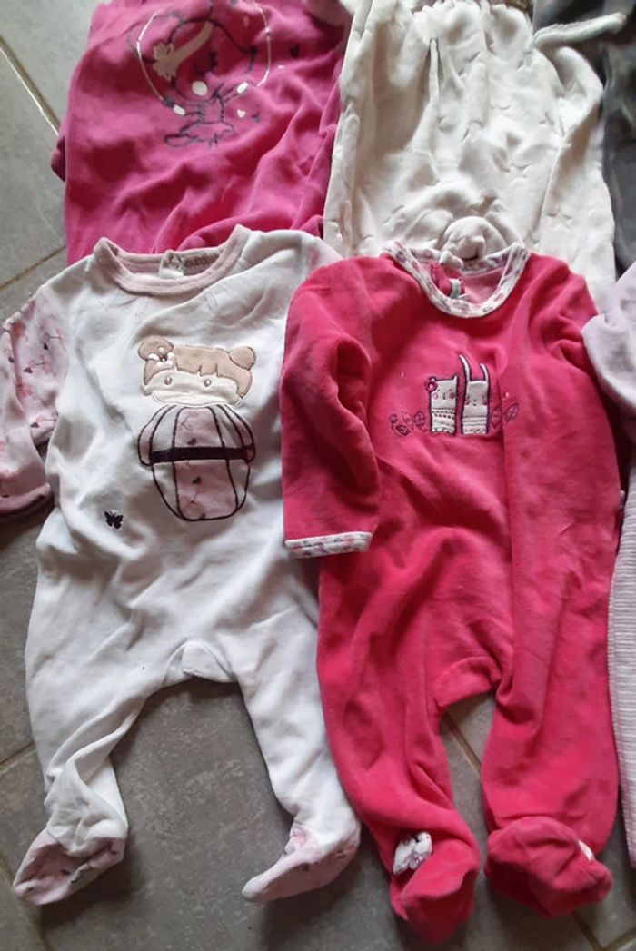 Lot 10 pyjamas fille 6 mois - photo numéro 4