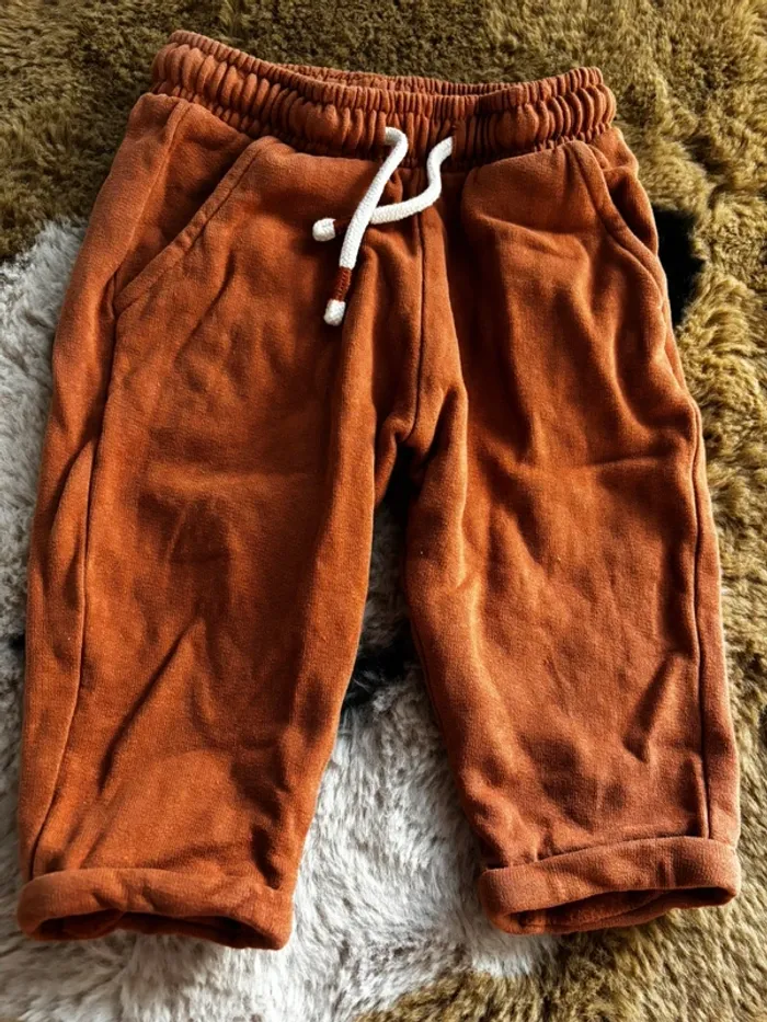 Ensemble tee shirt lapin + pantalon orange Vertbaudat t.9m - photo numéro 5