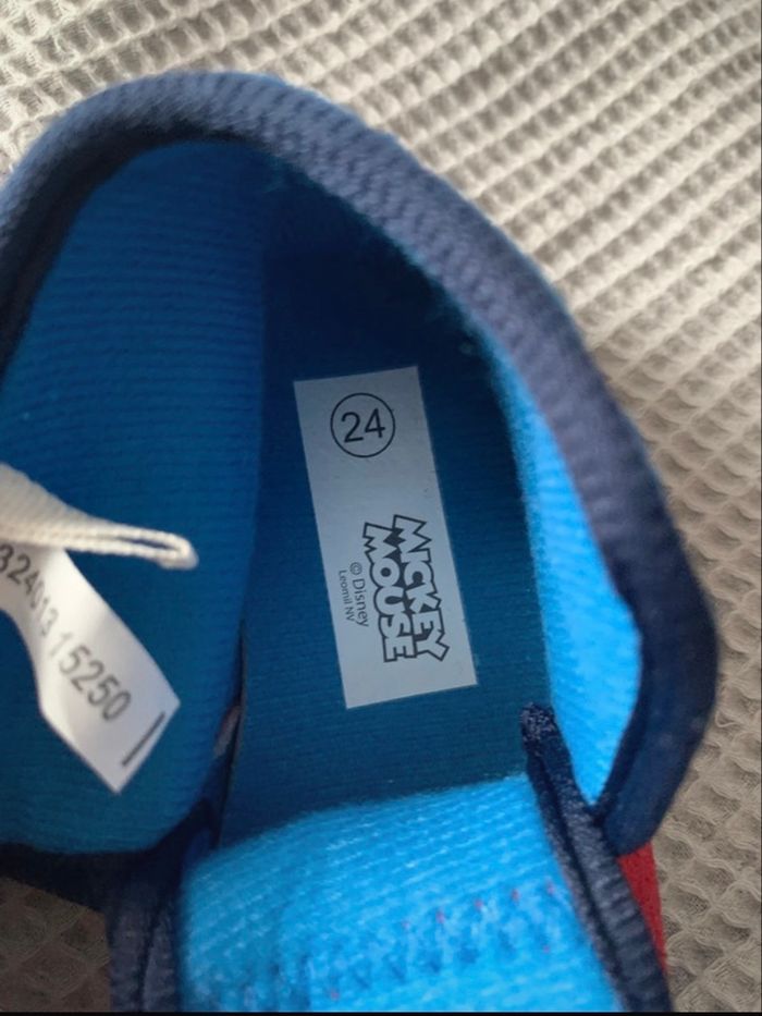 Chaussons Mickey - photo numéro 3