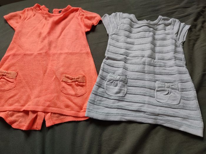 Lot 2 tuniques taille 9 mois