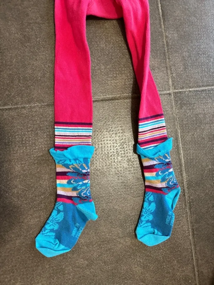 Une paire de collants fille - photo numéro 3