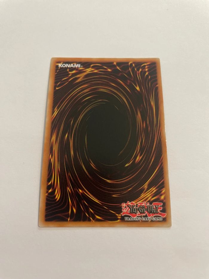 Yu-Gi-Oh! Trishula, Dragon de la Barrière de Glace : UR RA02-FR026 - photo numéro 2