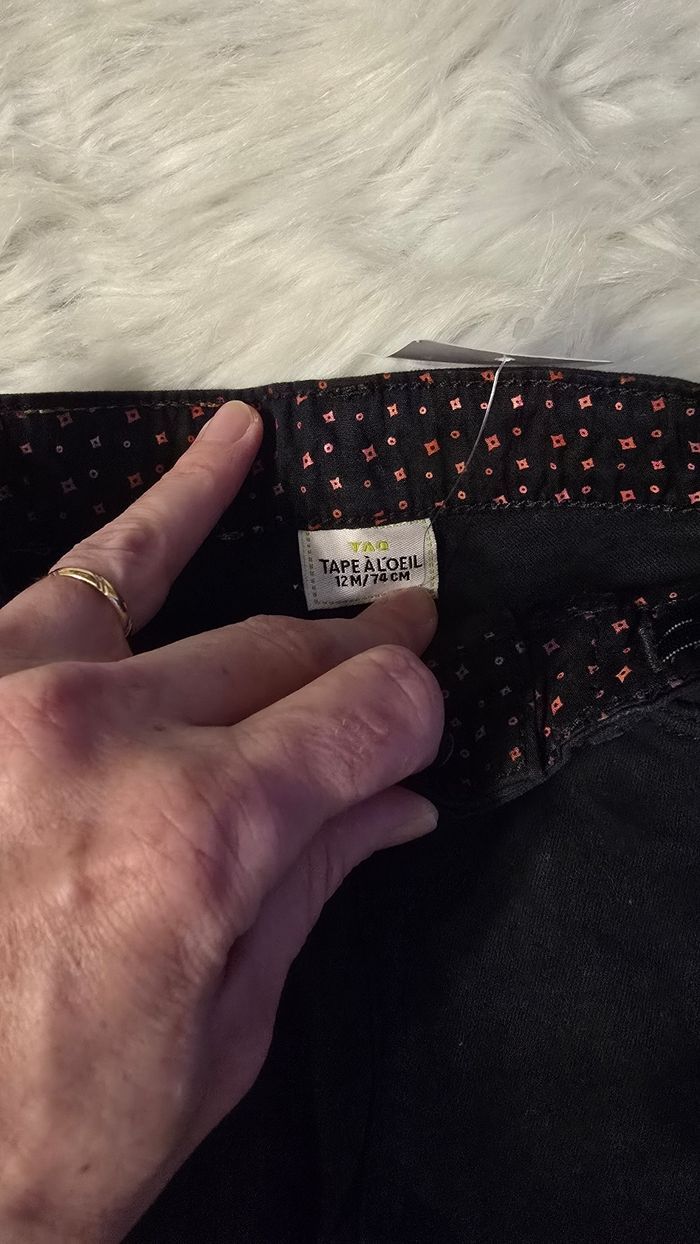 (Neufs non portés) 🏷🥰😍 teeshirt ml et jeans 12mois Garçon 😍🥰💙 - photo numéro 6