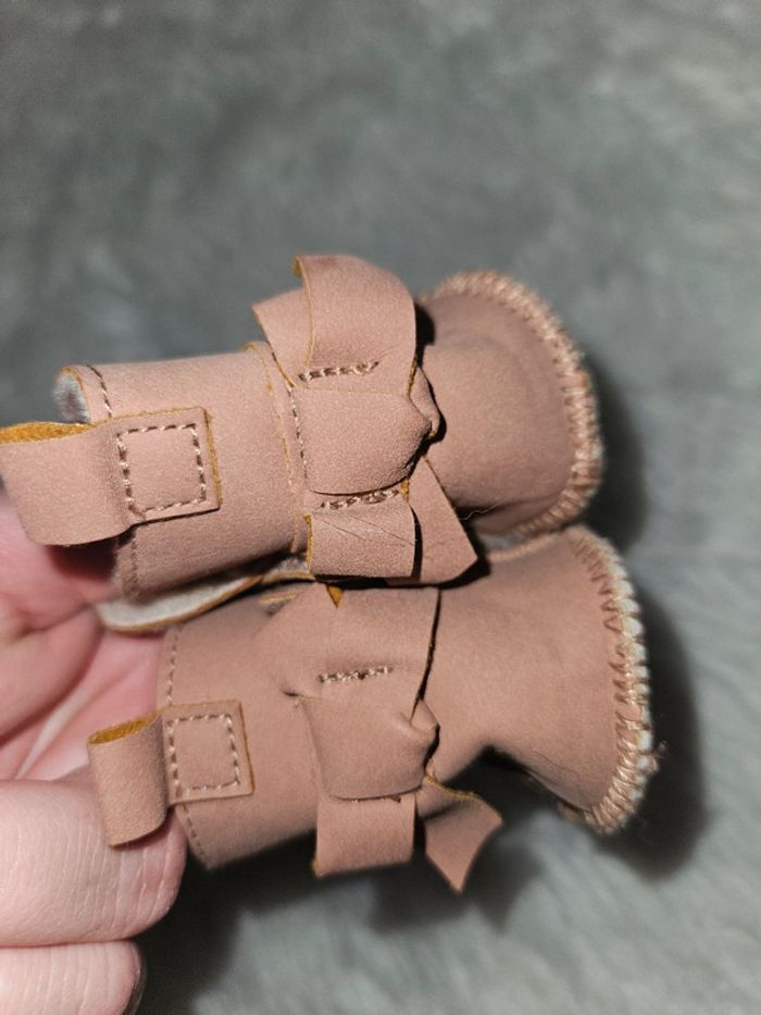 Bottines fourrées bébé - Kiabi - Taille 0-3 mois - photo numéro 3