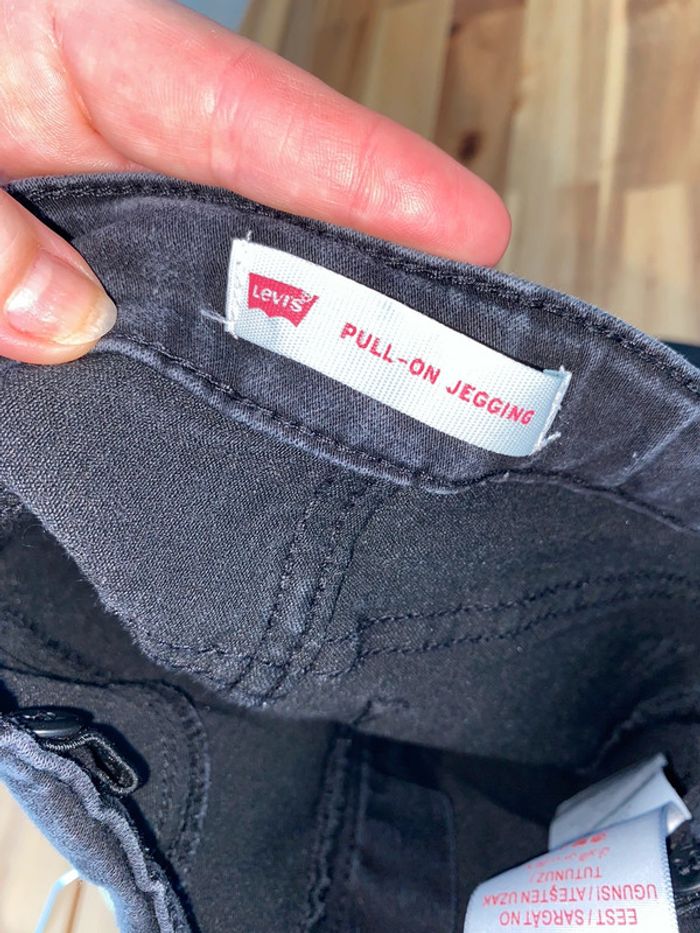 Jeans Lévis 8 ans - photo numéro 4
