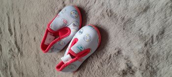 Paire de pantoufle - chaussons - Pointure 22
