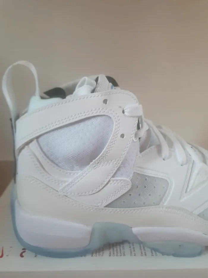 Nike Jordan Jumpman "full white"(40) - photo numéro 2