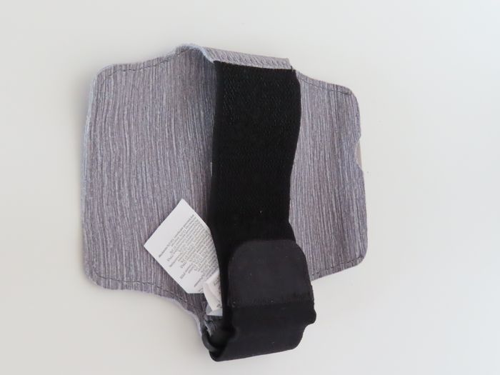 brassard téléphone - photo numéro 3