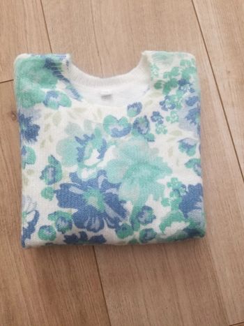 Pull fleuri 4ans