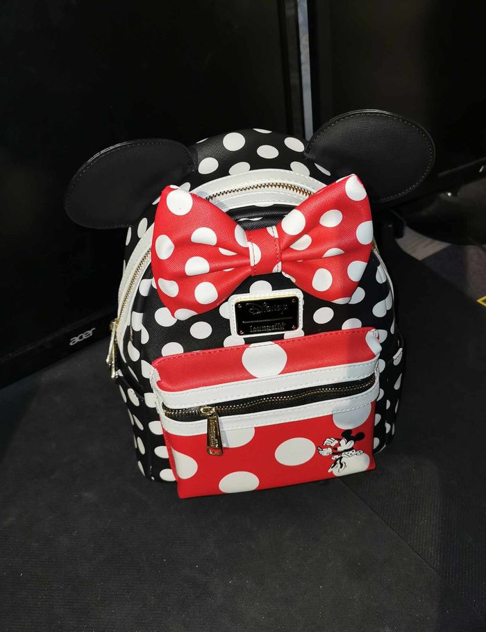 Sac à Dos Loungefly / Minnie Rocks The Dots Classic / Disney
