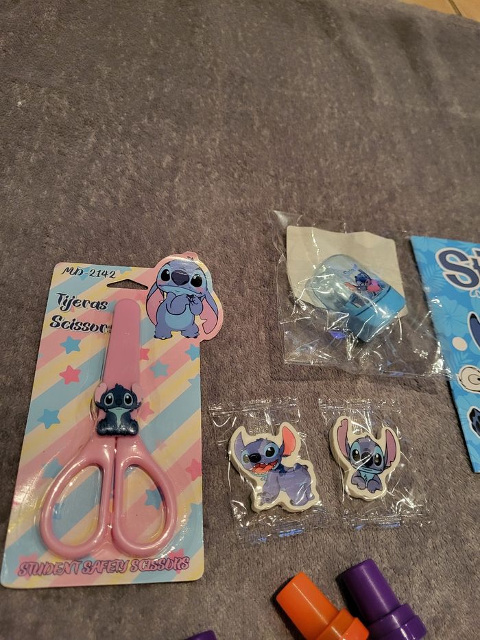 Gros lot papeterie stitch - photo numéro 3