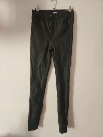 Jean skinny enduit - Noir *Pimkie / taille 36*