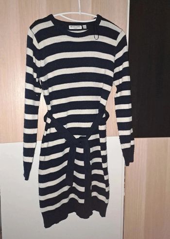 Belle robe pull rayée
