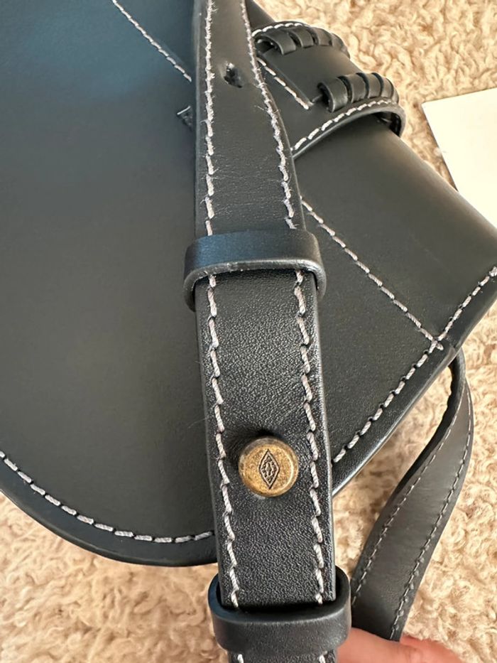 Sac Teddy petit modèle cuir noir - photo numéro 3