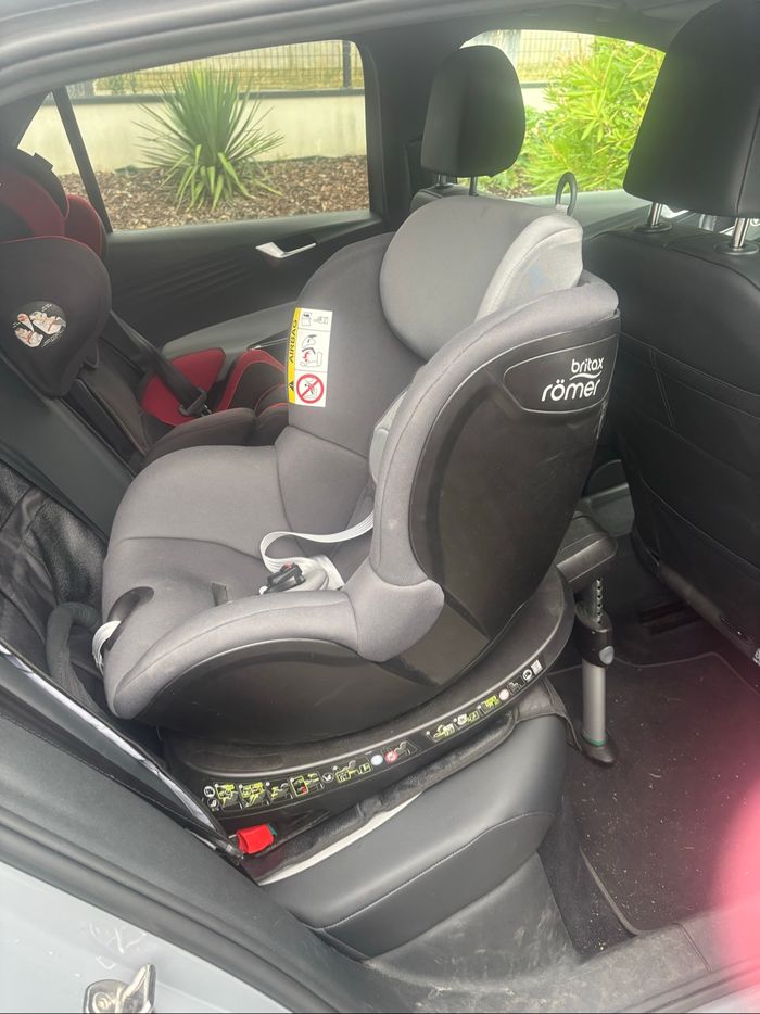 Britax Dualfix 2R