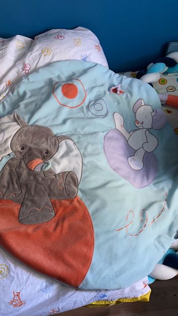 Tapis éléphant collection bubbles nattou
