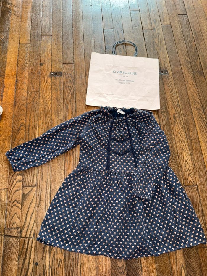 Robe Cyrillus 6 ans