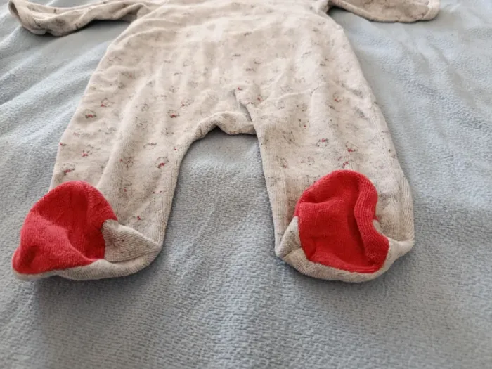 6 pyjamas 3mois - photo numéro 7