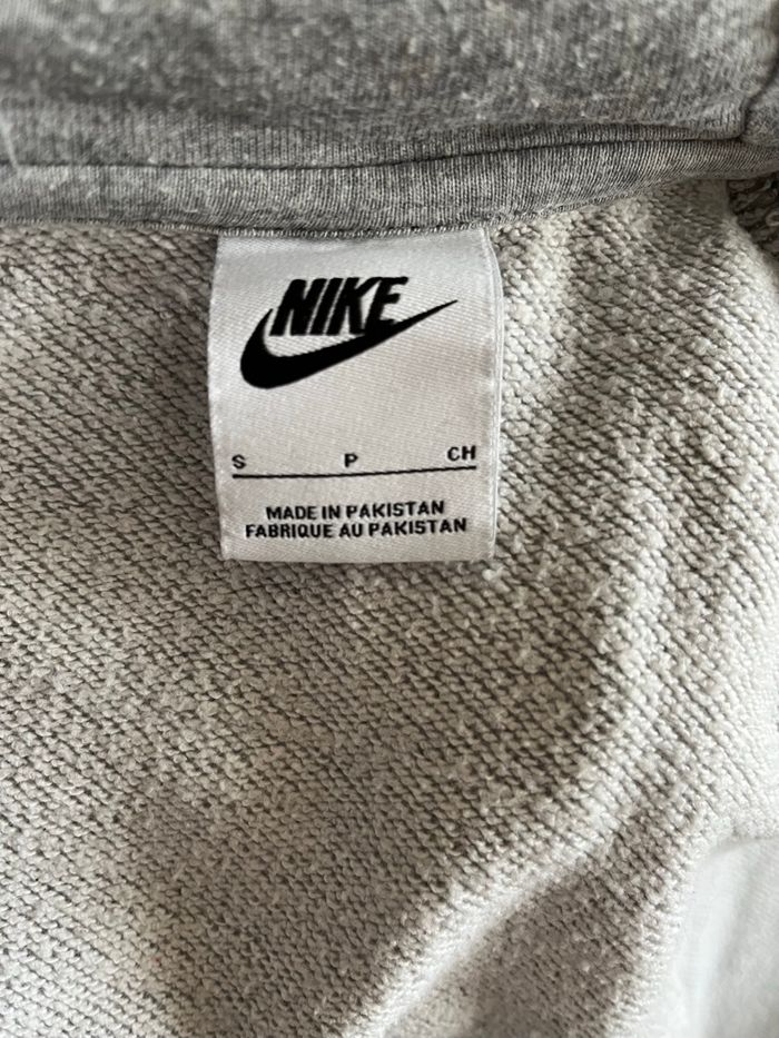 Veste Nike - photo numéro 4