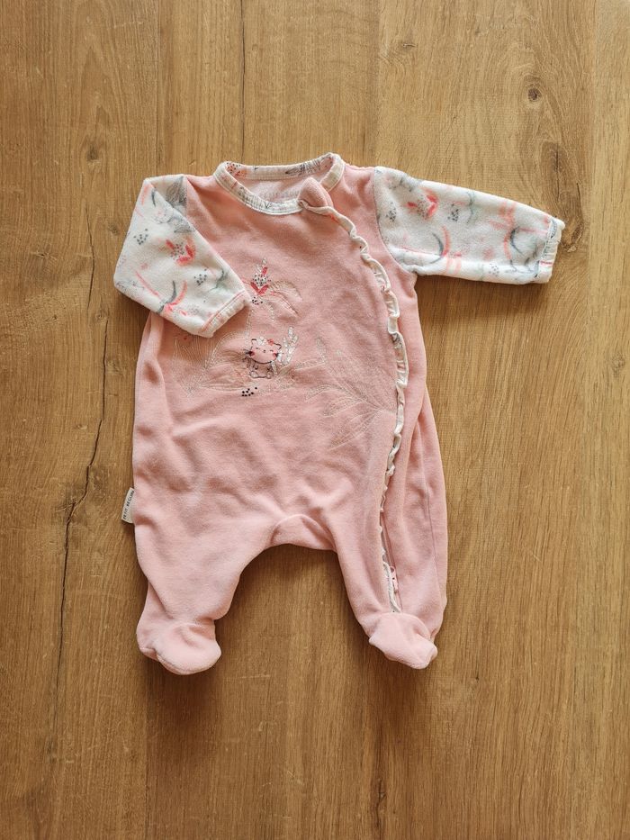 Lot de 6 pyjamas velours, bébé fille, 1 mois. - photo numéro 2