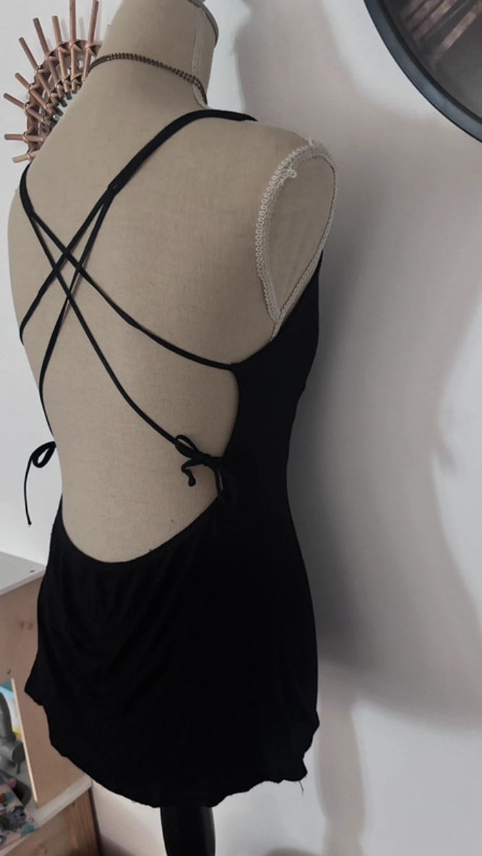 💕 top noir dos nu taille 36 S - photo numéro 2
