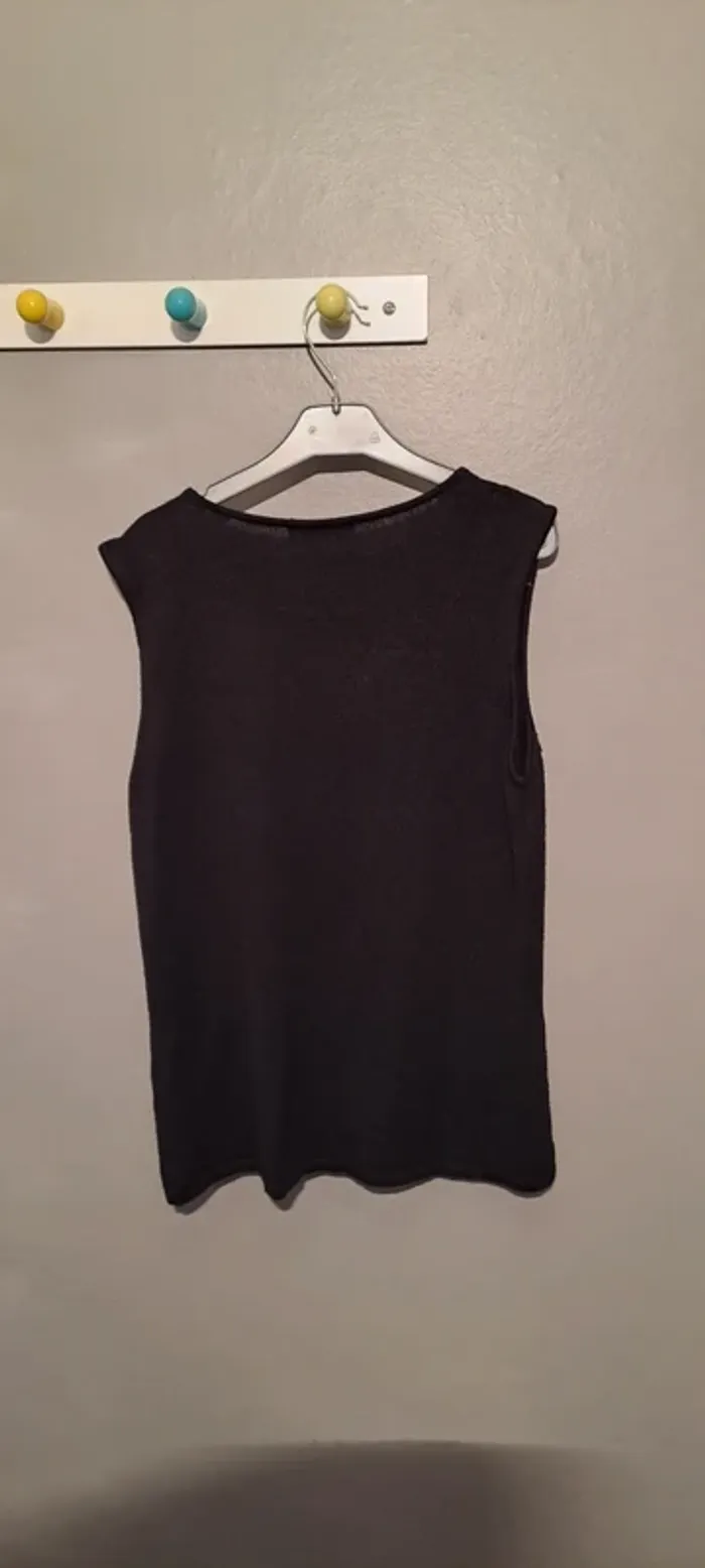 T Shirt noir manches courtes - Marque Pure&Simple - Taille 40 - Bon état. - photo numéro 7