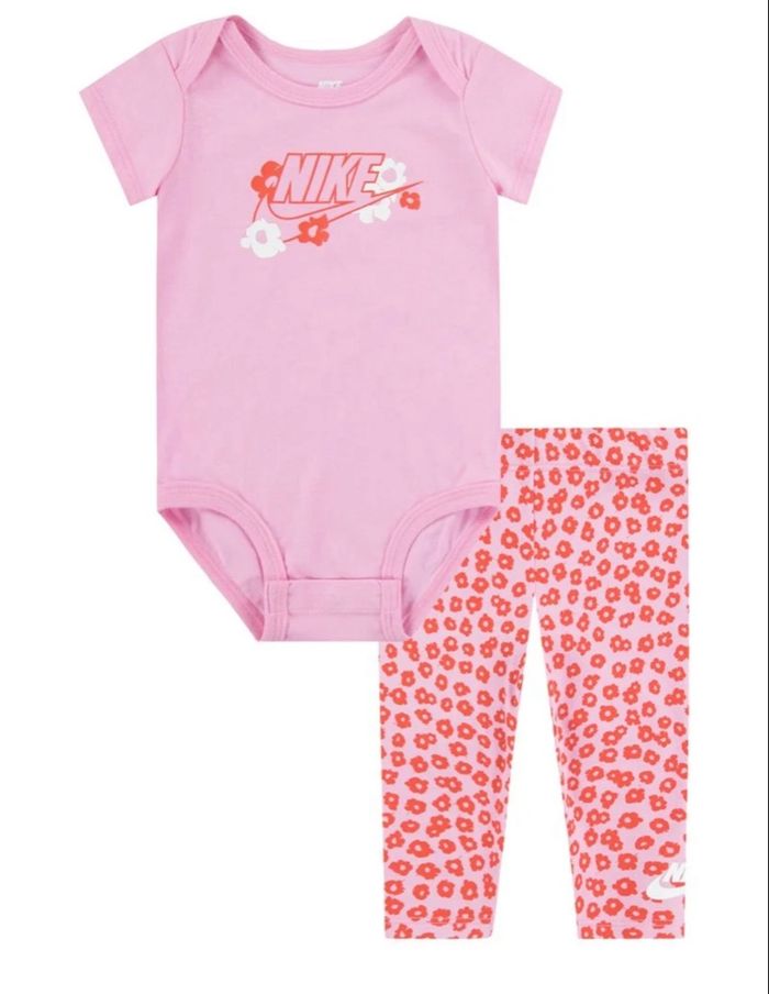 Ensemble Nike - photo numéro 2