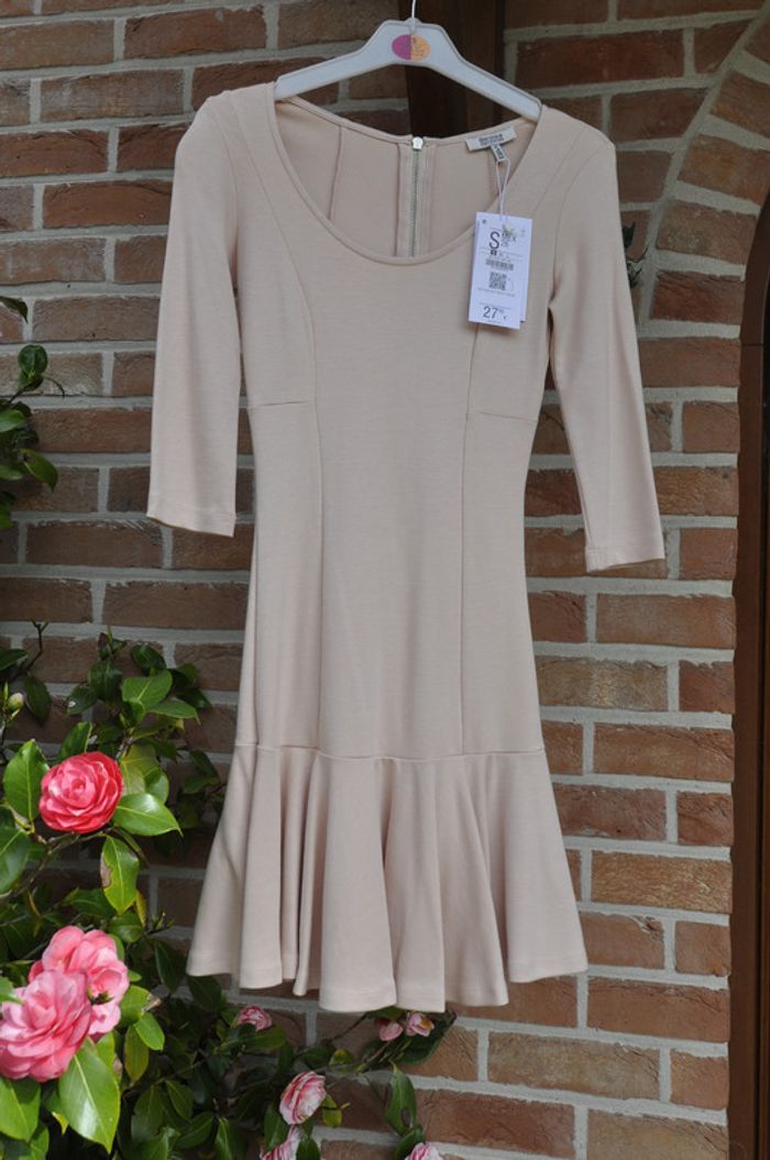 Bershka robe rose poudre t.S neuve avec étiquette - photo numéro 4