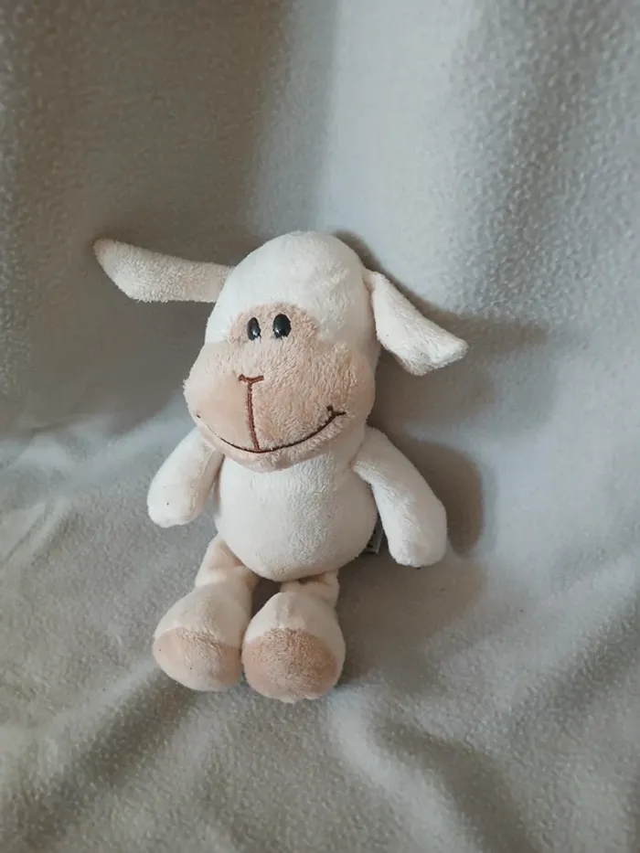 Peluche mouton - photo numéro 3
