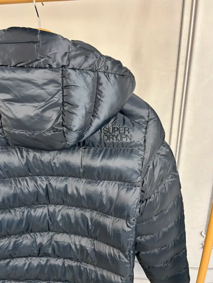 Doudoune Marine Superdry S neuve - photo numéro 9