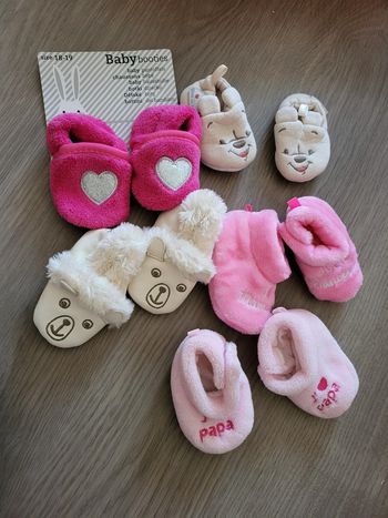 lot chaussons bébé