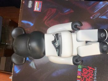 Bearbrick Nike collector édition limitée très rare