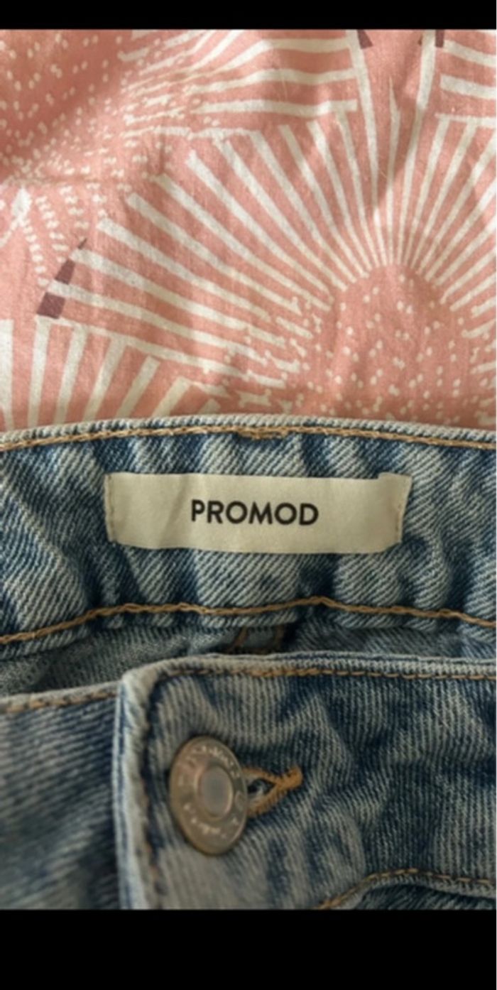 Jean large - photo numéro 4